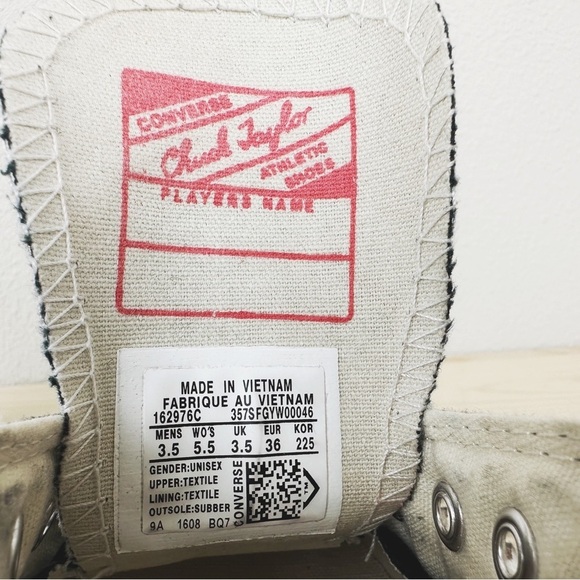 Comme Des Garcons PLAY x Converse Chuck Taylor All Star Polka Dot Low Tops - Picture 5 of 7